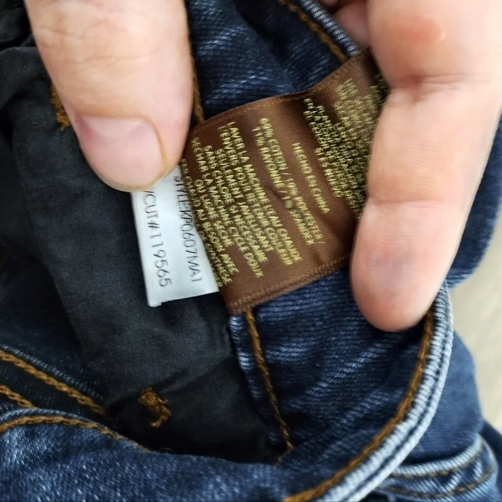 Kut from the Kloth High Rise Skinny Dark Wash Whiskered Faded Jeans‎ Size 10
